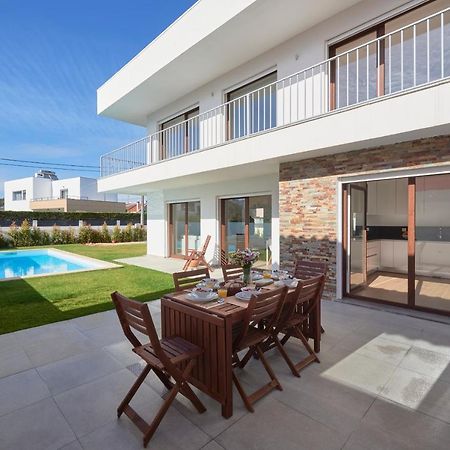 Aroeira Villa W/ Pool Near Beach, By Timecooler Dış mekan fotoğraf
