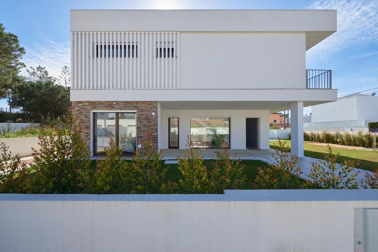 Aroeira Villa W/ Pool Near Beach, By Timecooler Dış mekan fotoğraf